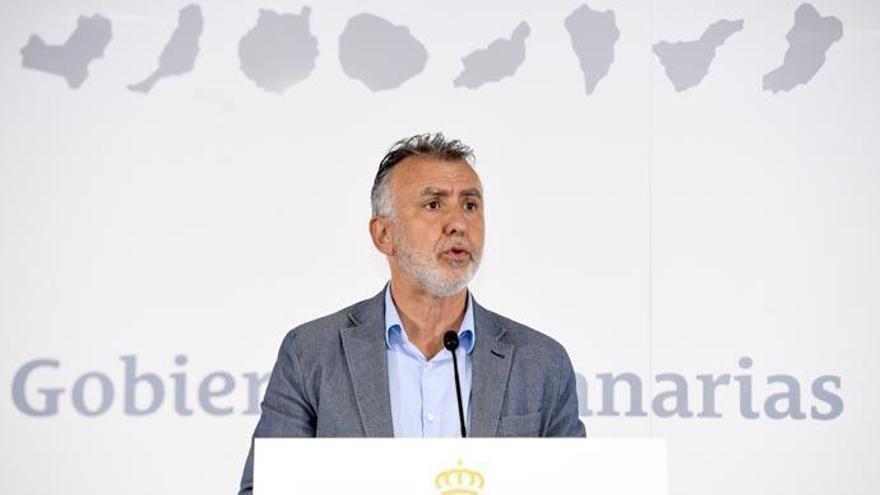 Torres: &quot;Canarias está frenando la segunda oleada porque las islas se adelantaron a los acontecimientos&quot;