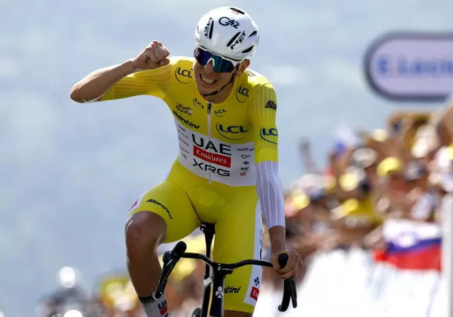 La etapa 13 del Tour de Francia, en imágenes