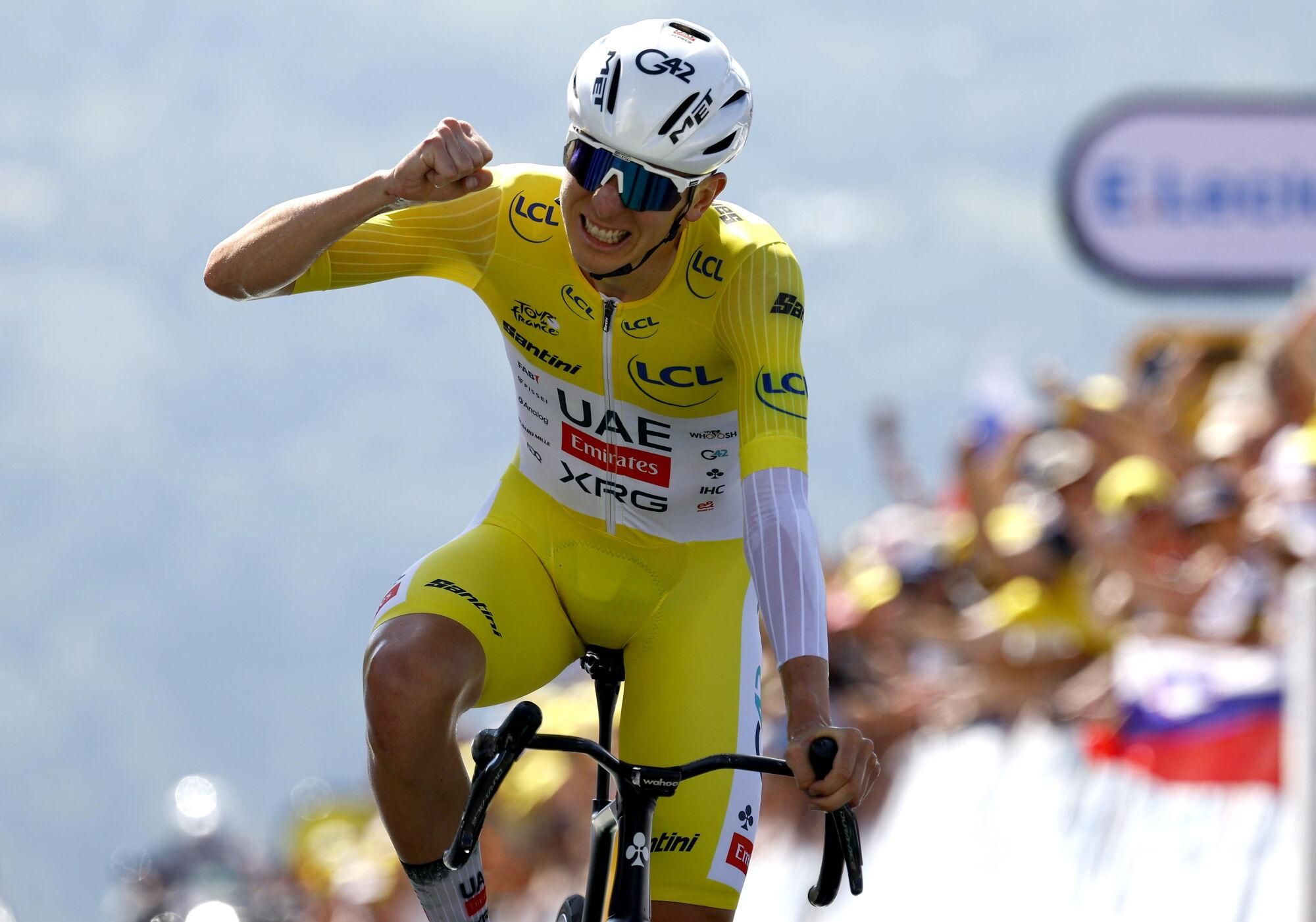 (France), 18/07/2025.- Slovenian rider Tadej Pogacar of UAE Team Emirates crosses the finish line to win the 13th stage of the Tour de France cycling race, an Individual Time Trial (ITT) over 10.9km from Loudenvielle to Peyragudes, France, 18 July 2025. (Ciclismo, Francia) EFE/EPA/MARTIN DIVISEK