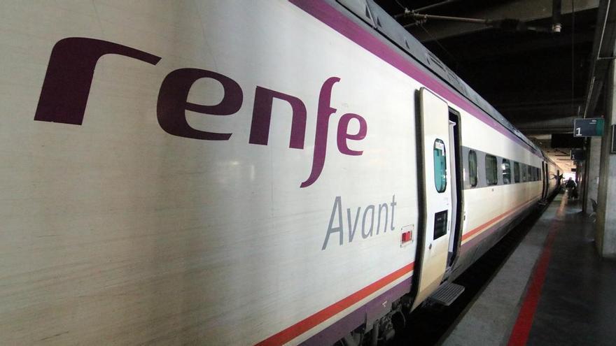 Facua denuncia el "deterioro continuado del servicio" Avant entre Córdoba y Sevilla y reclama medidas urgentes