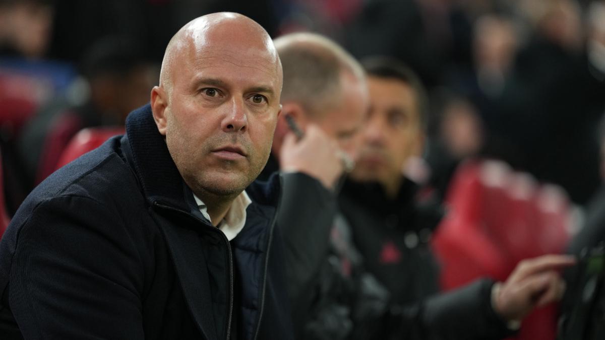 Se acaba el tiempo para Slot en el Liverpool