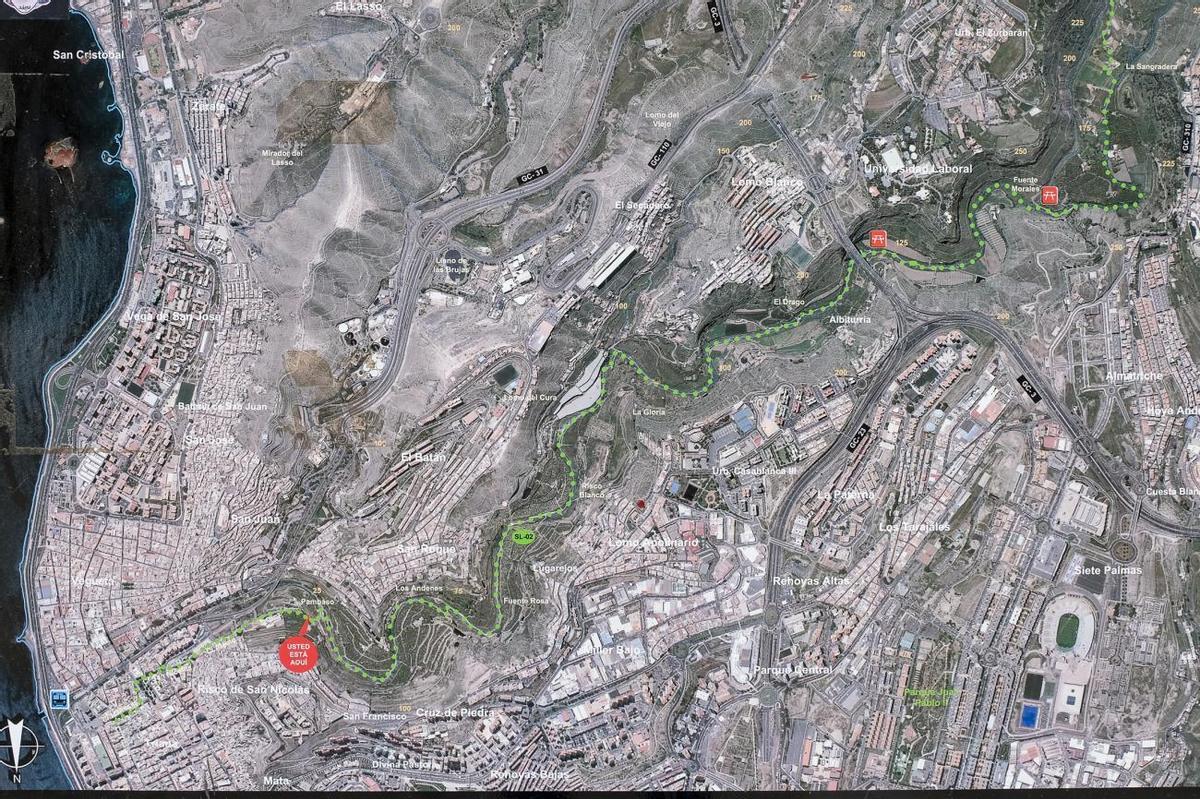 Paseo por el barranco con la nueva app Kleos Guiniguada Paseo por el barranco con la nueva app Kleos Guiniguada