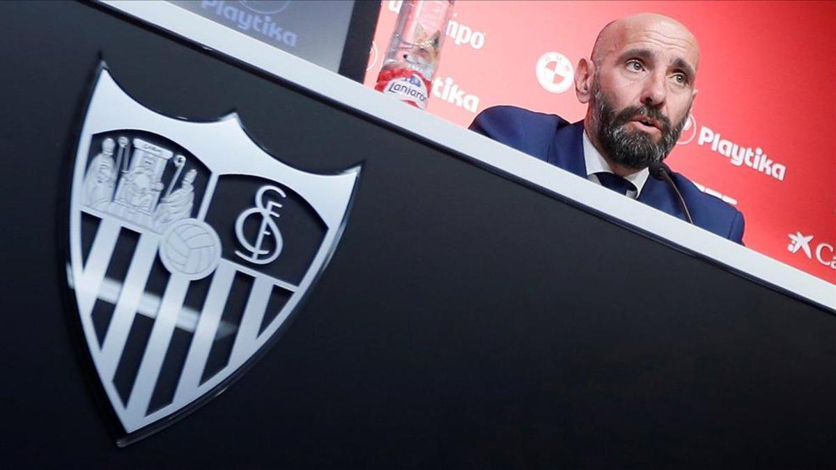 Monchi, en rueda de prensa