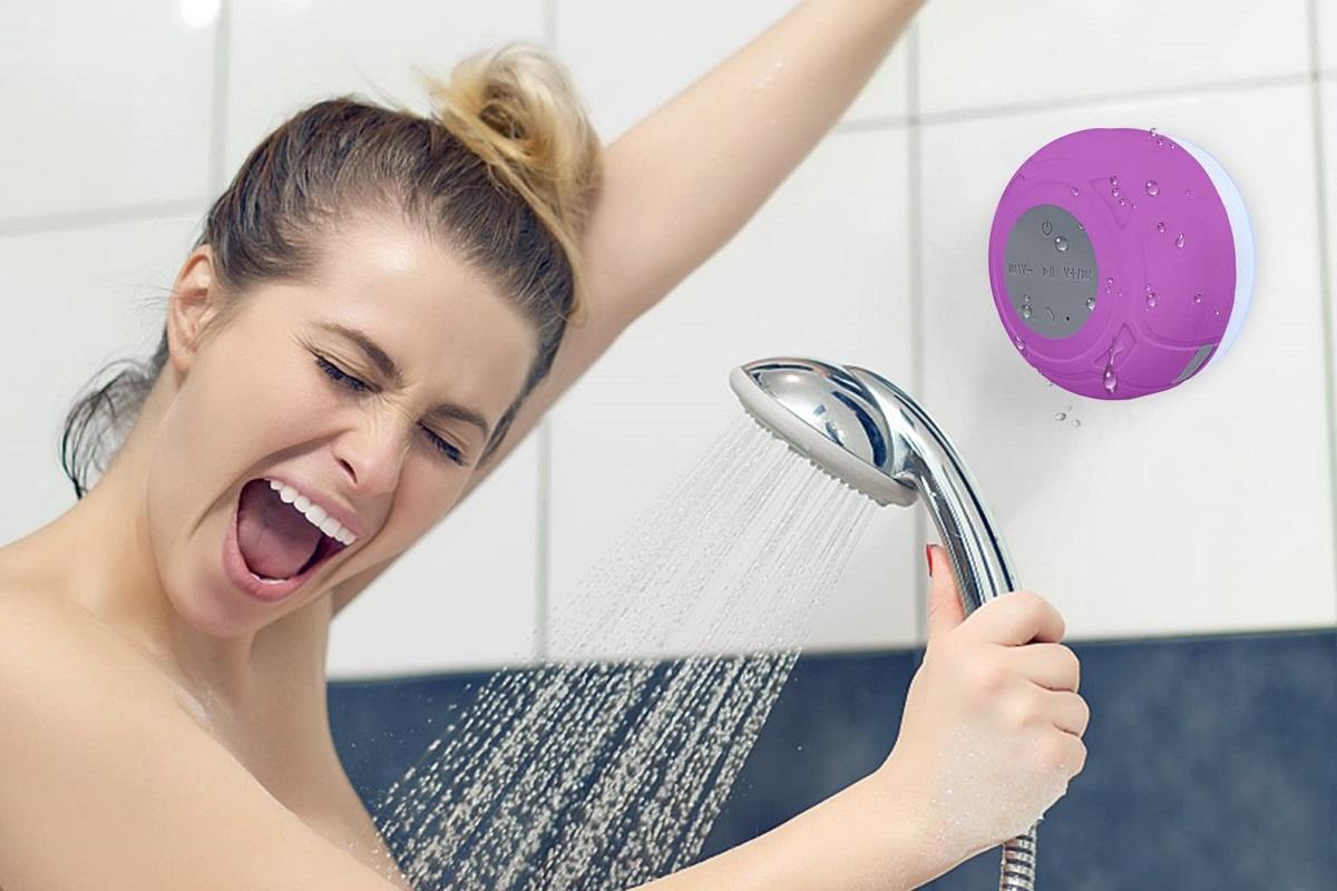 Cómo limpiar de forma fácil los cristales de la mampara de la ducha con  este truco