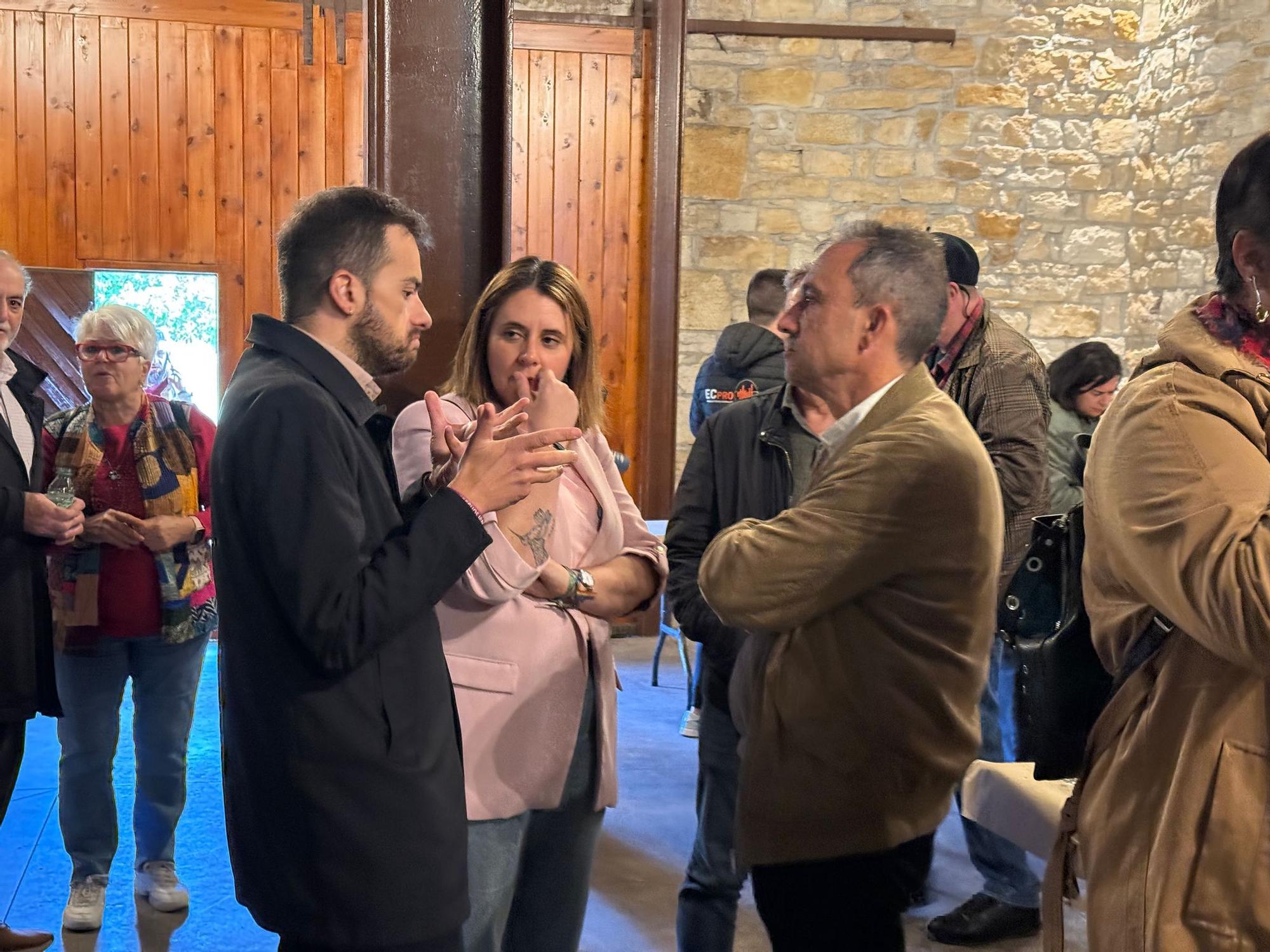 Una espicha de kilómetro cero para reivindicar el producto local