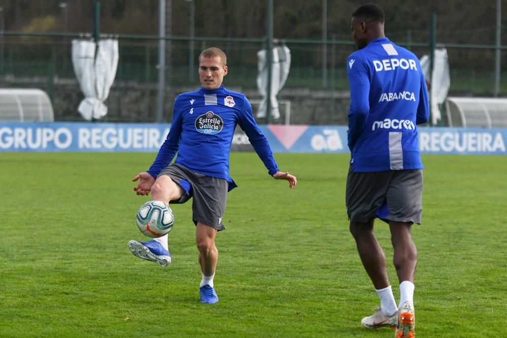 El Dépor recupera a Merino para recibir al Girona