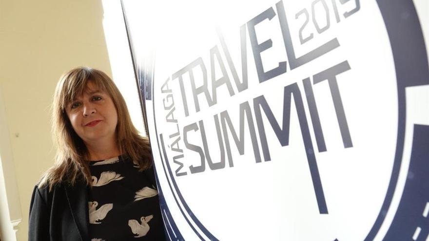 La concejala de Turismo y Promoción de la Ciudad del Ayuntamiento de Málaga, Rosa Sánchez, en la presentación de Málaga Travel Summit.