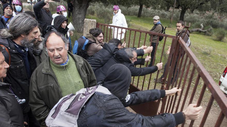 &quot;Bellotada antinuclear&quot; en Retortillo