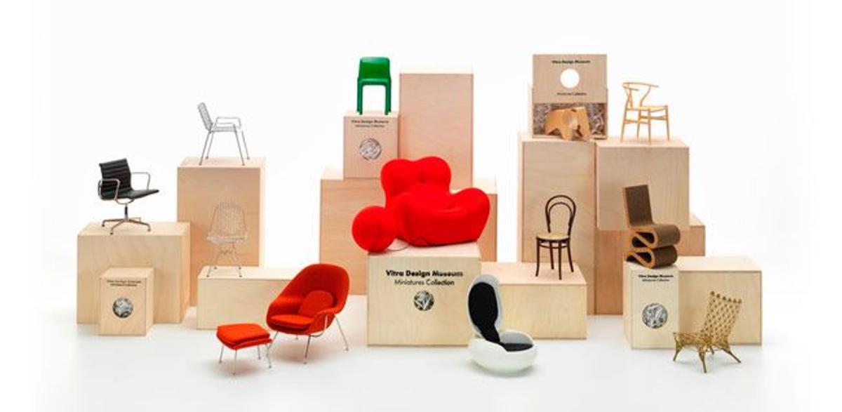 Sillas en miniatura de Vitra para regalar en Navidad