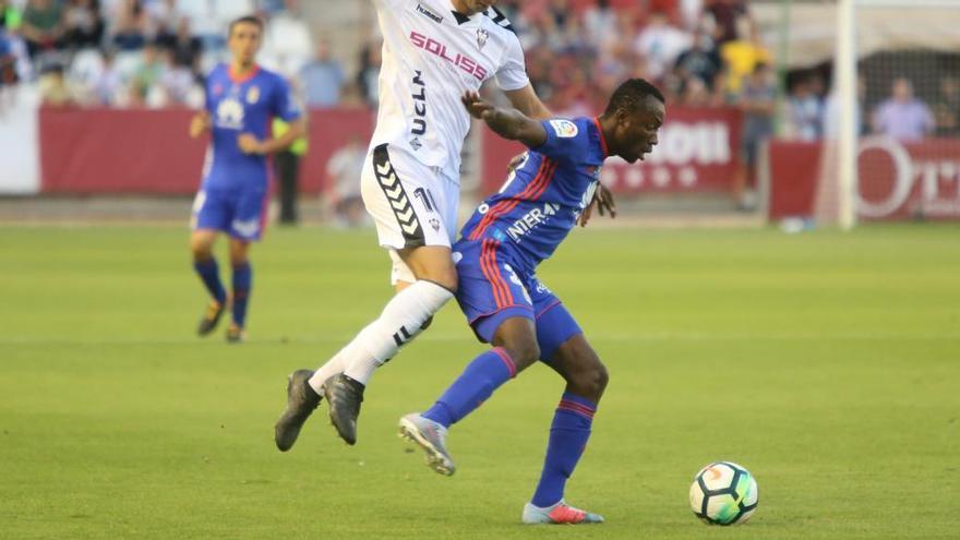 Owusu, ante el Albacete