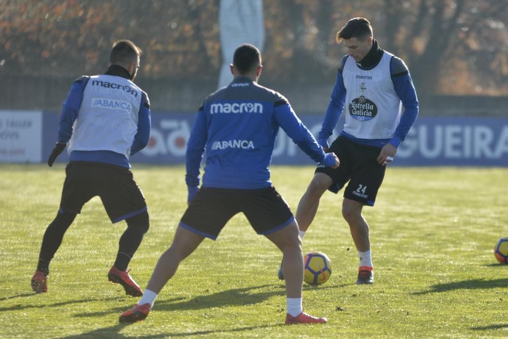 El Dépor trabaja tras la derrota ante el Valencia