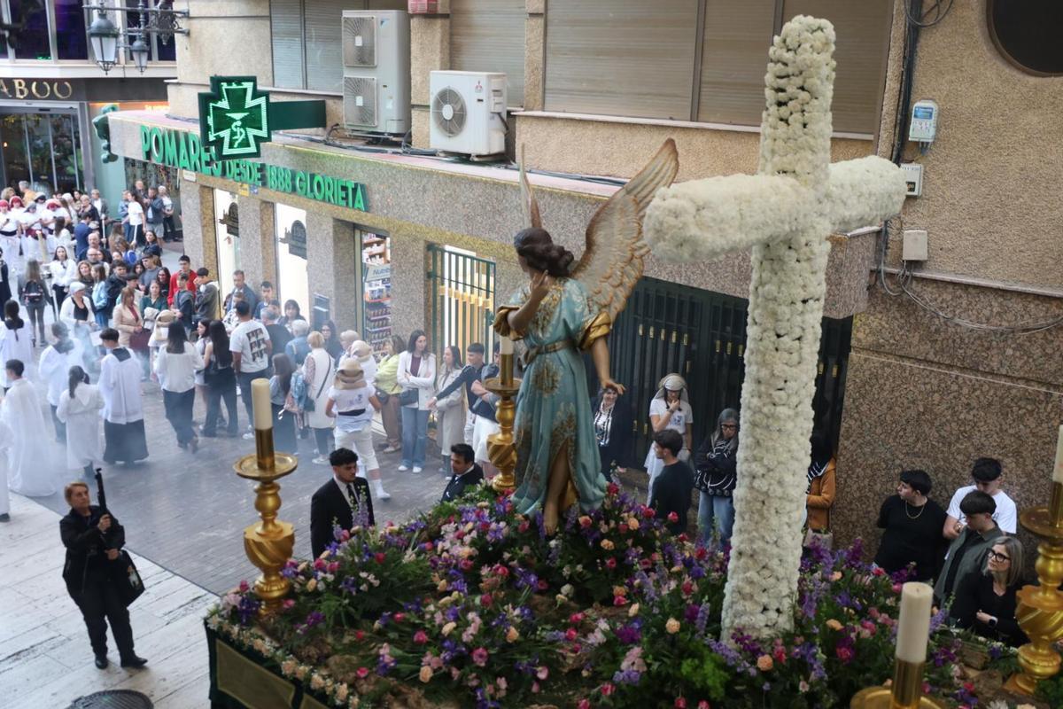 Paso de la Santa Cruz.
