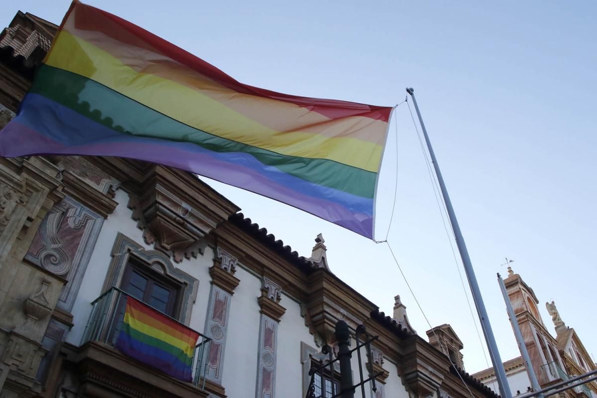 FOTOS: La fiesta del Orgullo LGTB.