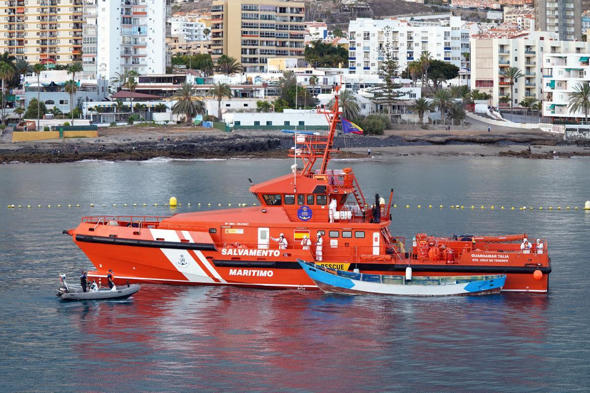 Llegada de los cadáveres migrantes fallecidos cerca de El Hierro (28/04/21)