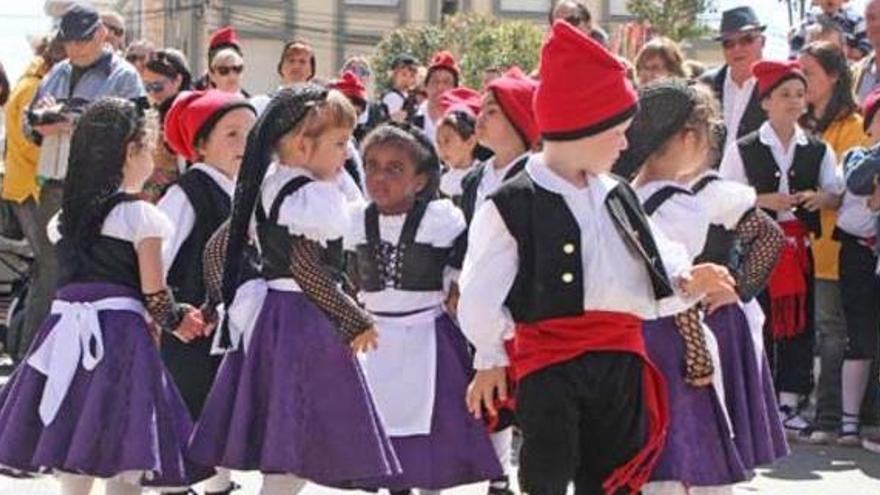 Un dels grups infantils que participa a les caramelles de Súria.