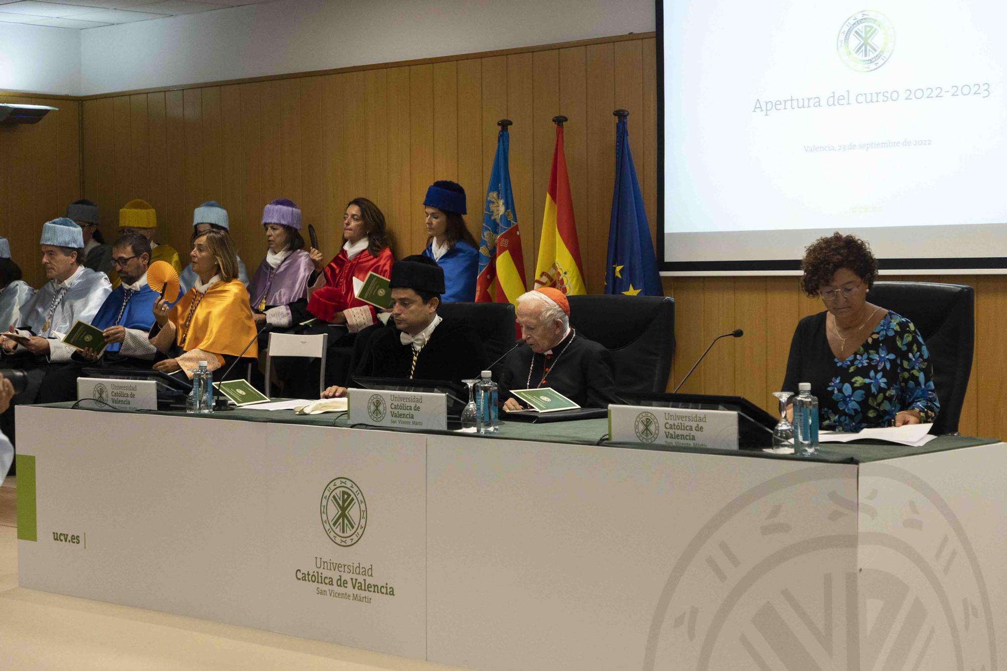 Apertura del curso de la Universidad Católica