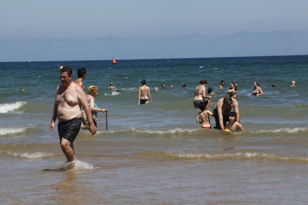 Día de playa en Asturias