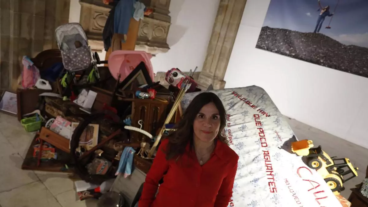 Natalia Pastor reivindica la historia de la cuenca del Nalón en el Barjola