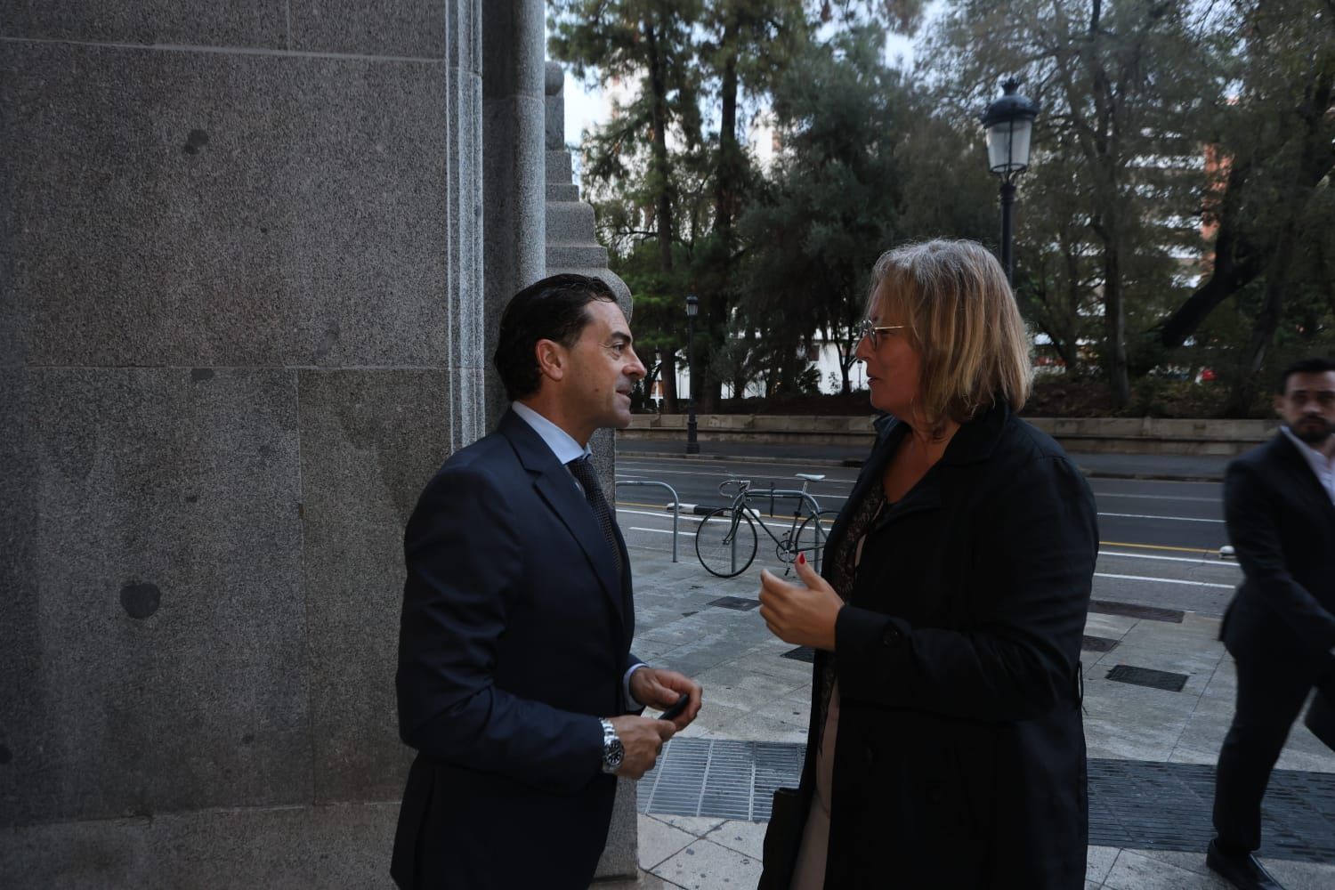 Llegada de los asistentes a la segunda edición del Foro de Energía en la Comunitat Valenciana