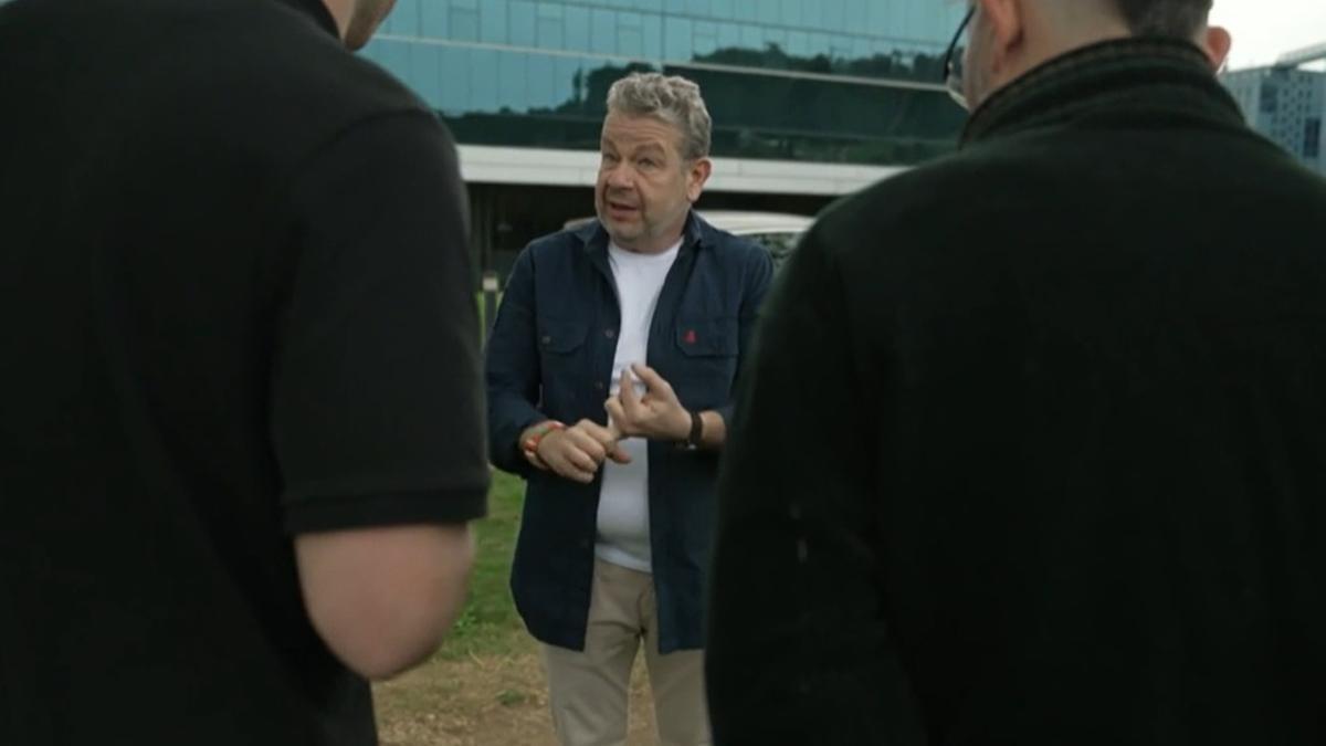 Alberto Chicote durante el programa dedicado a la cafetería del HUCA.