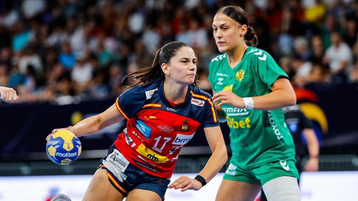 Las Guerreras Juveniles,a nte Montenegro