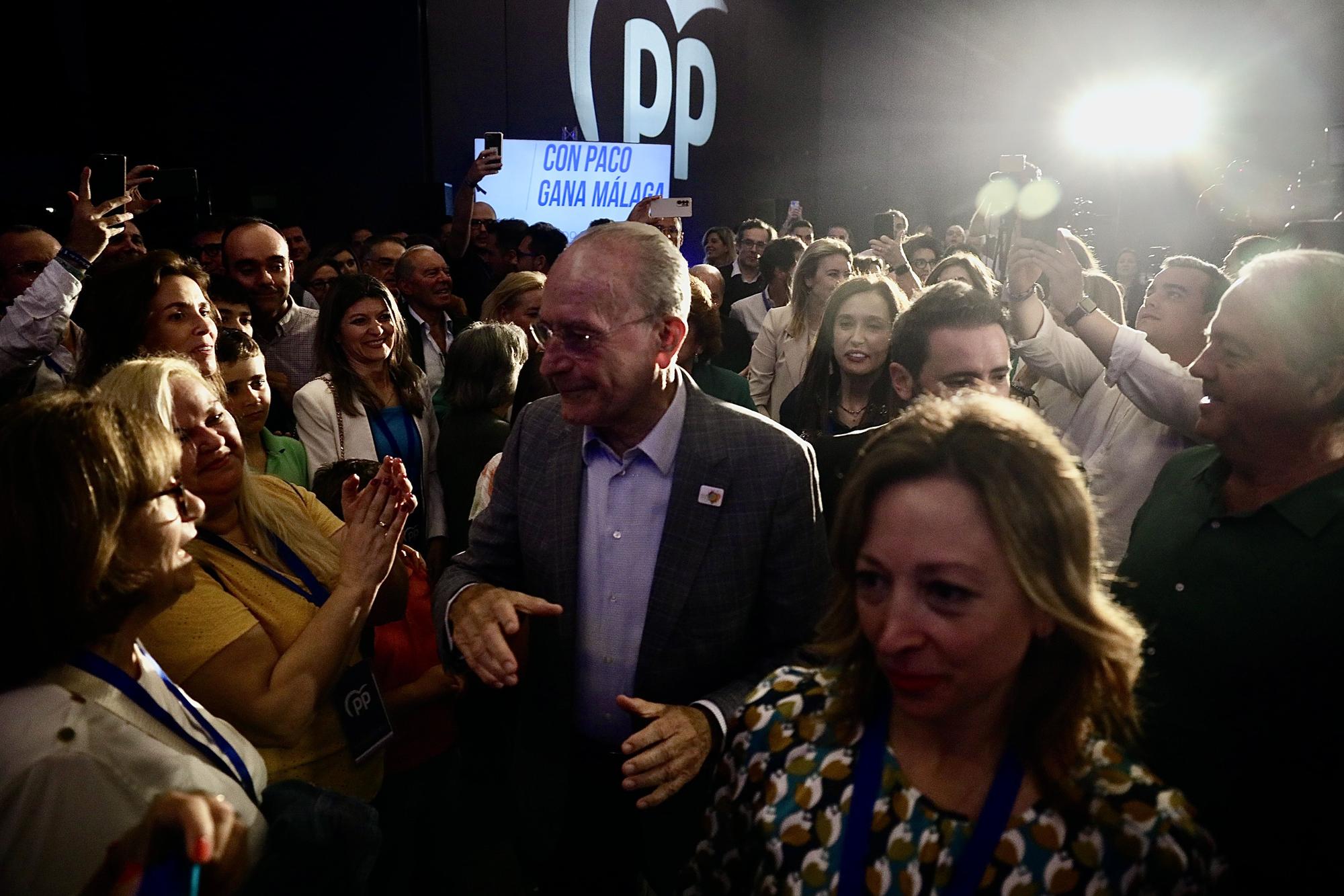 El PP de Málaga celebra la victoria de Paco de la Torre el 28M