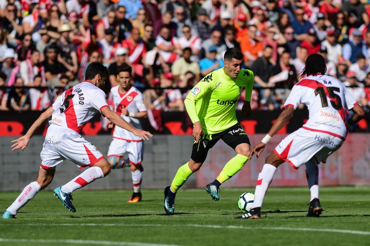 El Córdoba se impone al Rayo en Vallecas