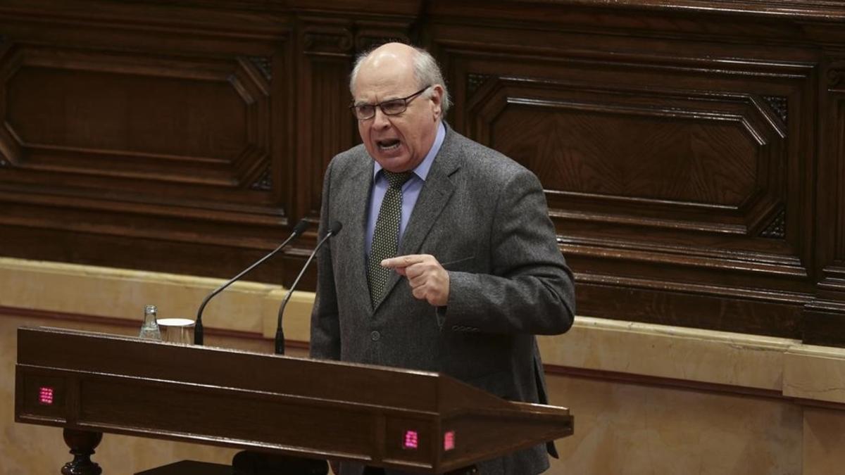 Lluís Rabell, en un pleno del Parlament, el pasado 8 de febrero.
