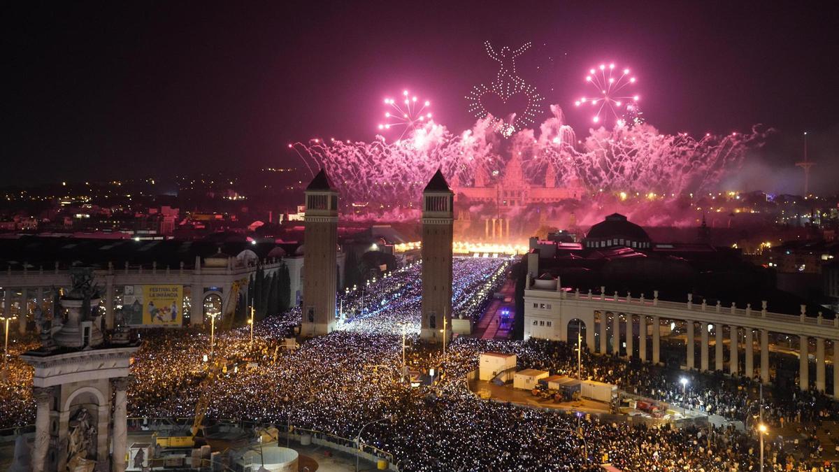 Fin de año en Maria Cristina y plaza de Espanya en Barcelona