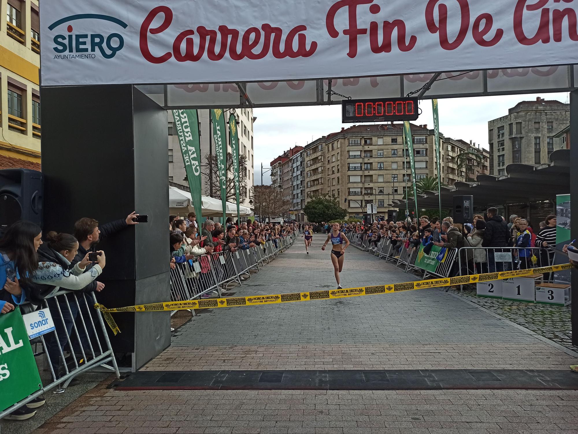 Casi 1.500 participantes disputan la carrera de Fin de Año de Pola de Siero