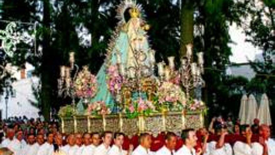 La procesión de bajada de la virgen de la Piedad será el 5 de agosto