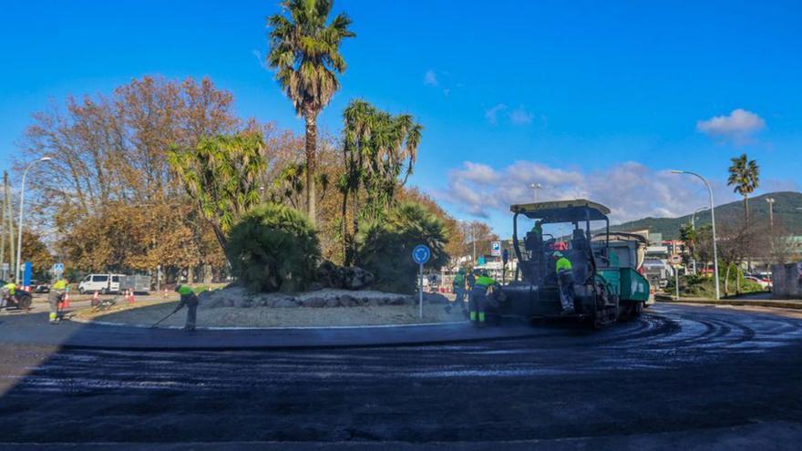 Los trabajos se realizan sin necesidad de cortar el tráfico. |  I. A.