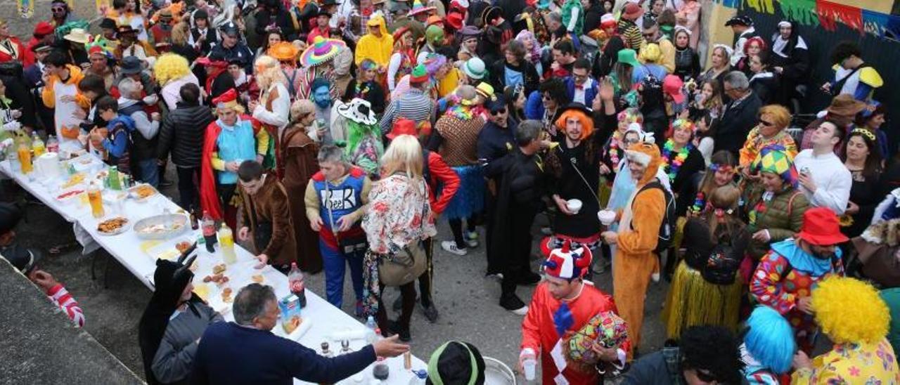 El carnaval, en Gandón, el martes.   | SANTOS ÁLVAREZ