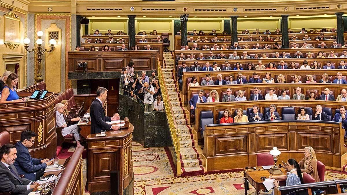 Pedro Sánchez, durante su intervención en el Congreso en el pleno sobre la corrupción. Pedro Sánchez, durante su intervención en el Congreso en el pleno sobre la corrupción.