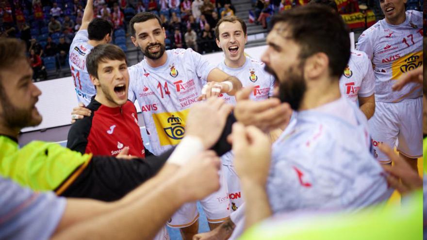 Los Hispanos afrontan 
un partido vital 
ante Noruega.  rfebm