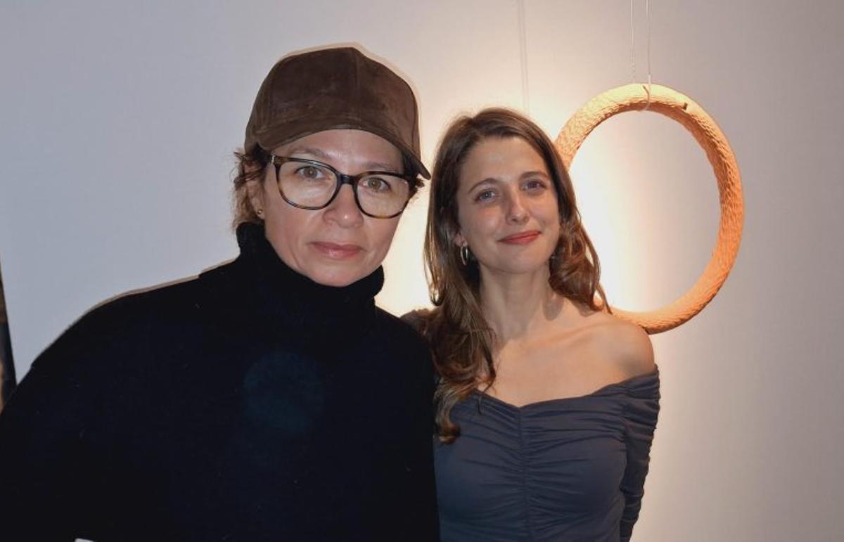 Alejandra Navarro y la ceramista Laura de Grinyo.