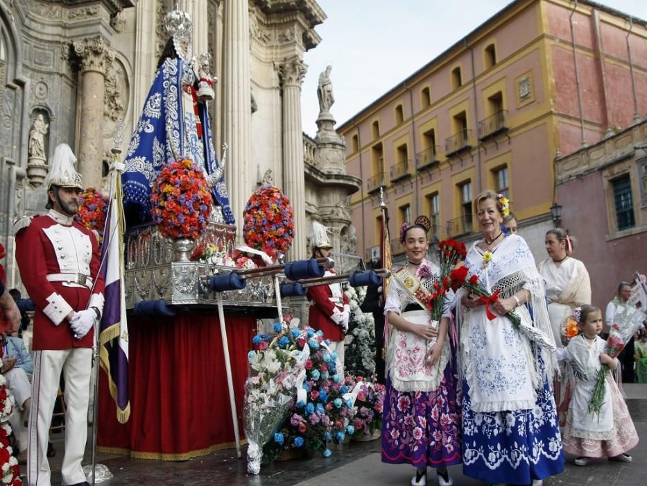 Ofrenda de flores a la Fuensanta