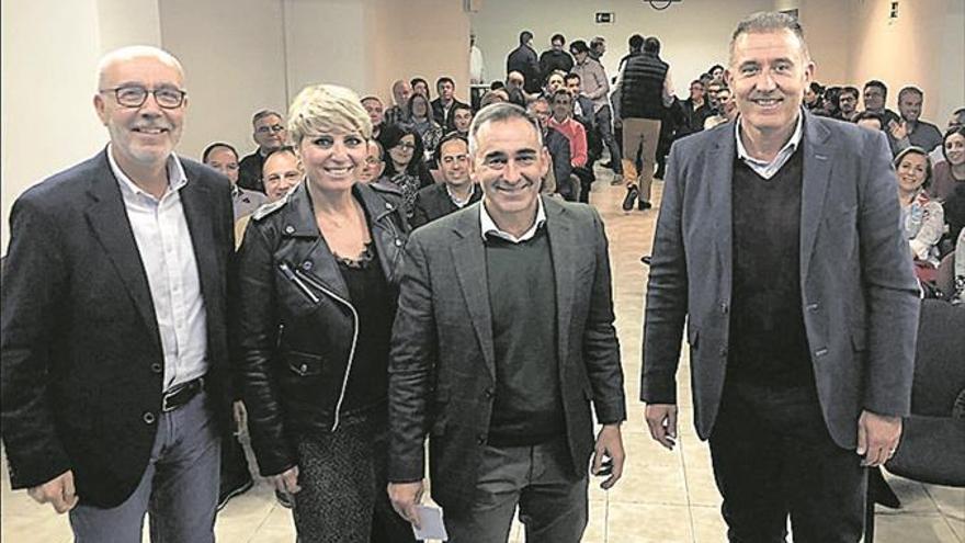 Barrachina ensalza al PP ante un PSOE «dividido»