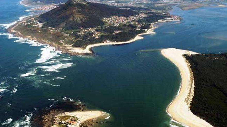 Foto aérea de la desembocadura del Miño // FDV