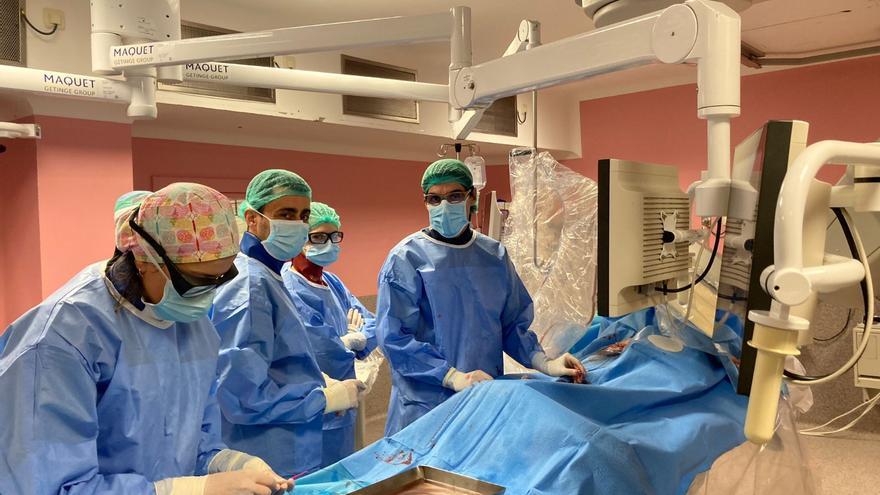 Esta es la nueva técnica para tratar la hiperplasia benigna de próstata en Cabueñes: &quot;mínimamente invasiva, segura y eficaz&quot;