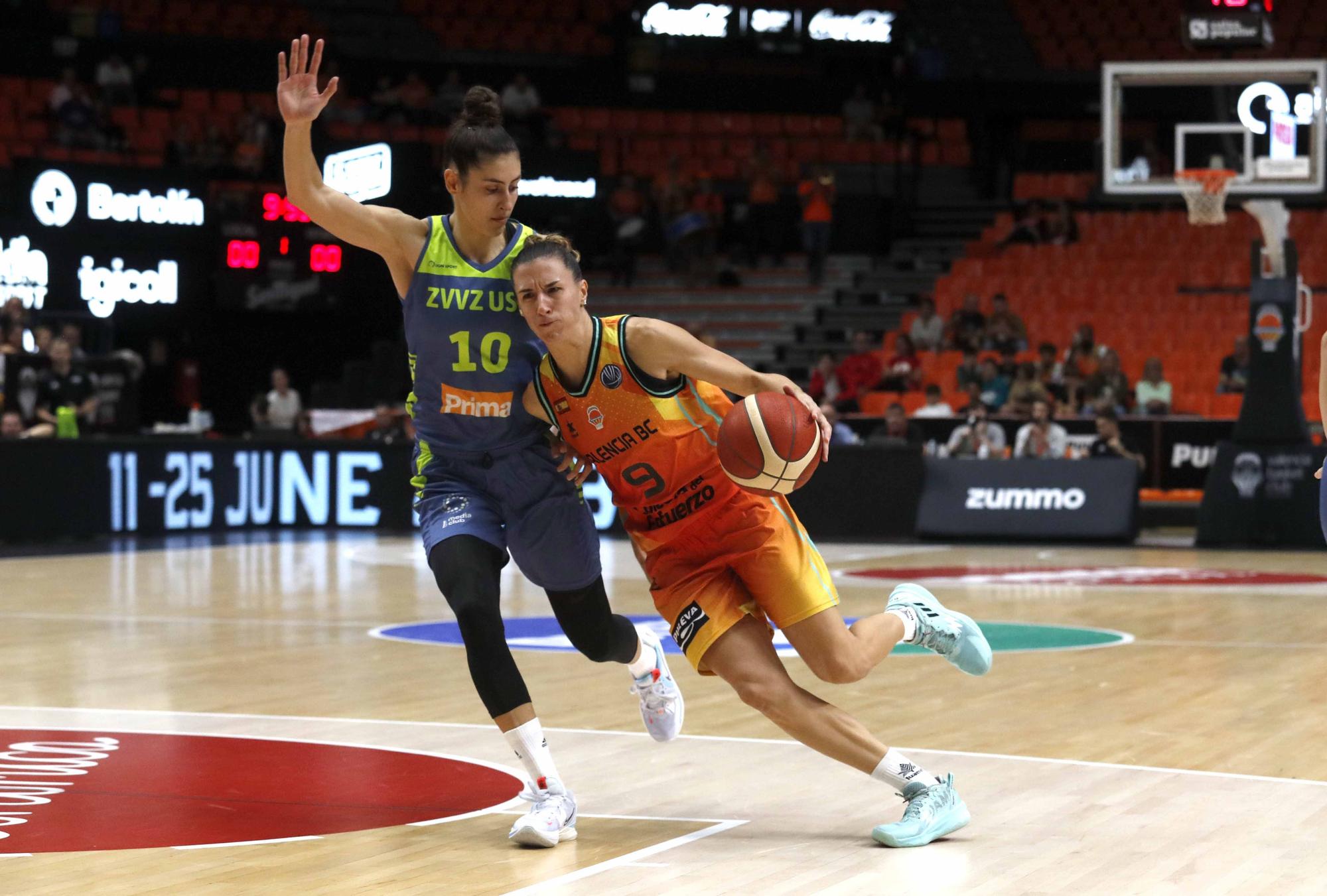 Valencia Basaket - ZVVZ USK Praha de Euroleague Women