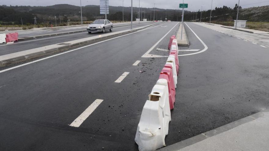 Una firma que se asentará en Morás tramita el permiso para almacenar botellones de cloro