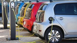 Uno de cada cinco puntos de recarga de coches eléctricos instalados en España no funciona