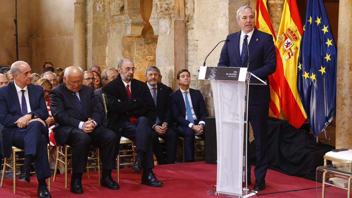 Jorge Azcón, durante su discurso en el acto institucional del Día de Aragón.