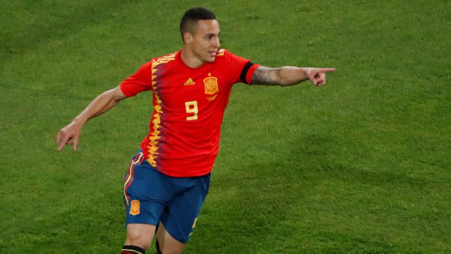 Rodrigo dedica su gol con España a Cañizares y su familia