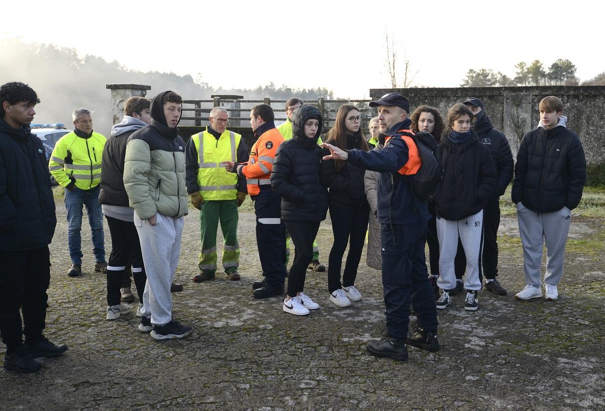 Amplio despliegue en Silleda para encontrar al joven de 18 años desaparecido