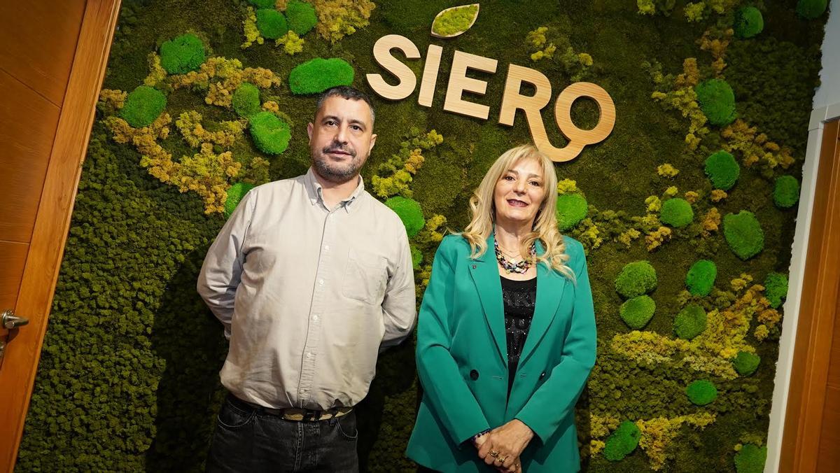 Javier Rodríguez y Aurora Cienfuegos, durante la comparecencia sobre la Policía Local