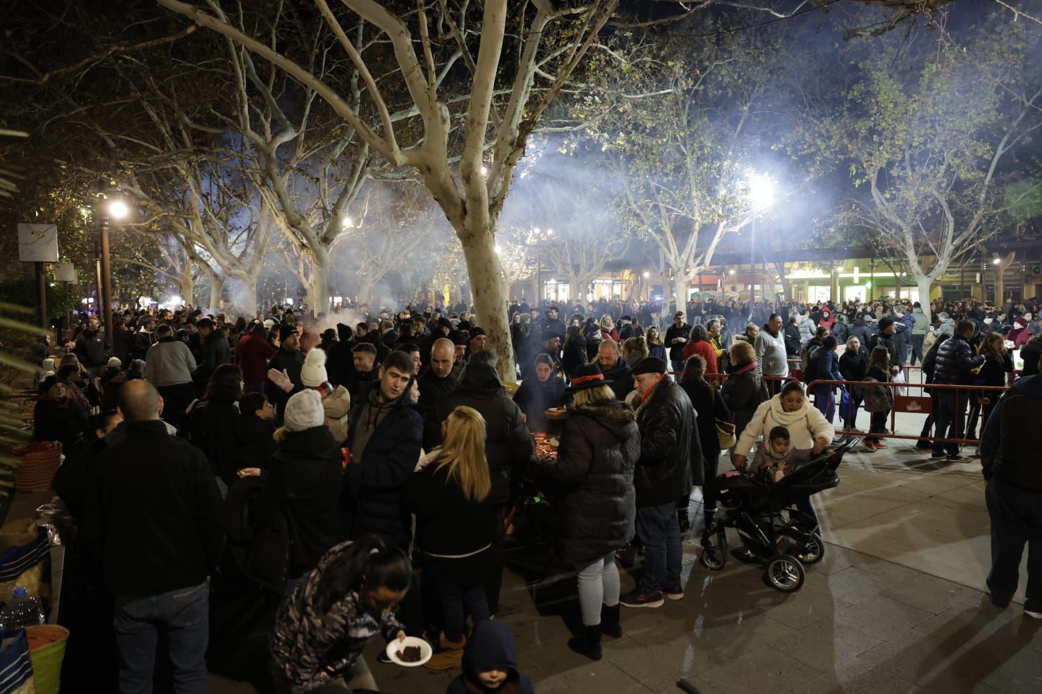 Sant Antoni | Búscate en las imágenes del 'Primer Ball' de los 'Dimonis' de Manacor