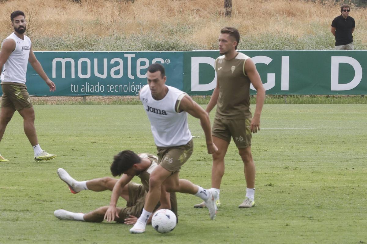La vuelta al trabajo del Córdoba CF tras superar al Girona, en imágenes