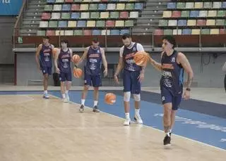 El Leyma Coruña ya pisa la pista del Coliseum en el inicio de la pretemporada